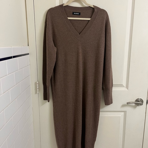 NAADAM Brown V-Neck Sweater Dress - Picture 4 of 7